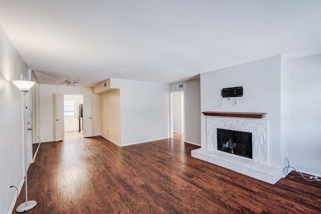 Building Photo - 12888 Montfort Dr
