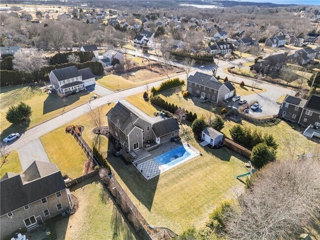 Building Photo - 24 Randolph Way