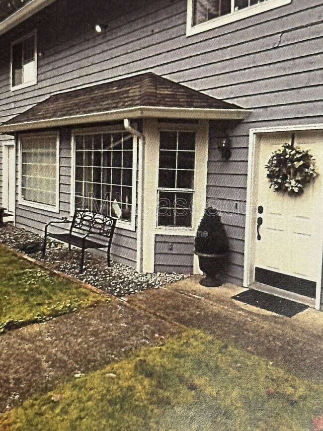 Primary Photo - 207 View Rd