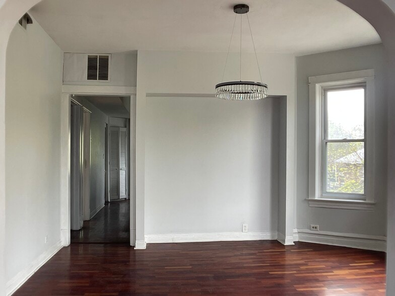 Building Photo - 2258 N Monticello Ave