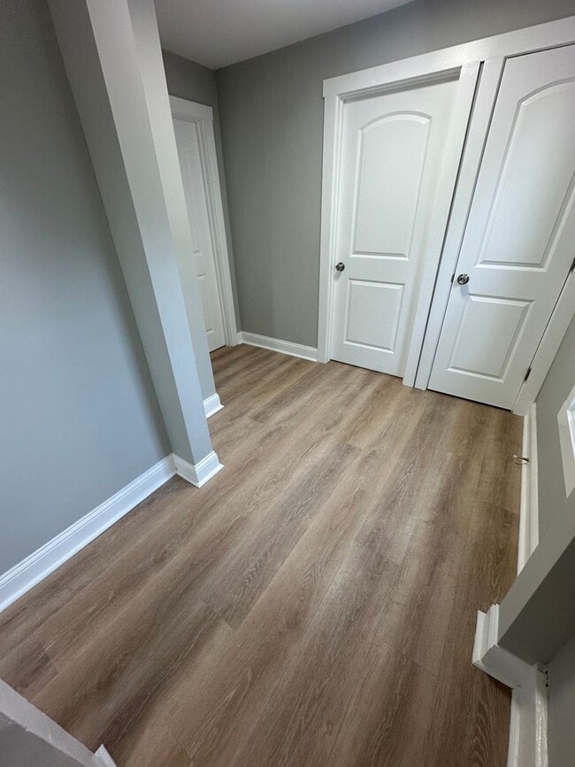 Building Photo - BEAUTIFUL RENOVATED NEW 4 BEDROOM 2 BATH H...
