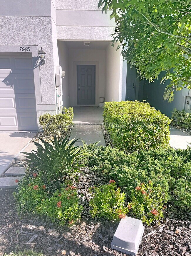 Building Photo - 7648 Ginger Lily Ct
