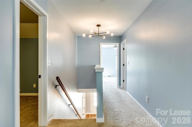 Building Photo - 440 Battery Cir