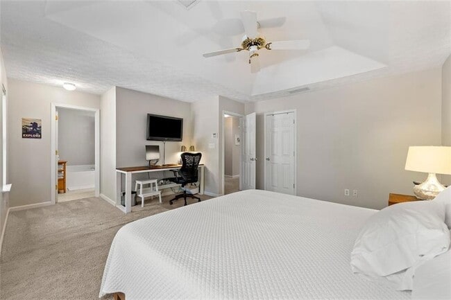 Building Photo - 4295 Cabretta Dr
