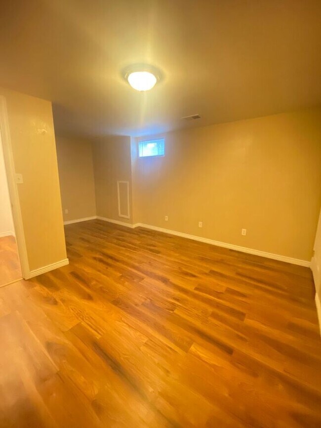 Building Photo - 2 Bedroom plus 3 Non-Conforming Rooms, 2 B...