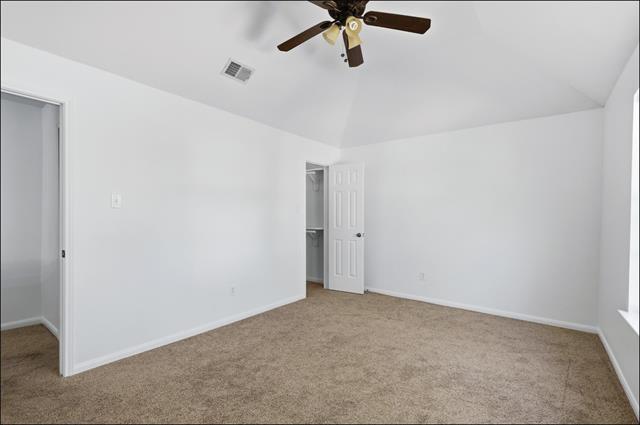 Building Photo - 3601 Sandhurst Dr