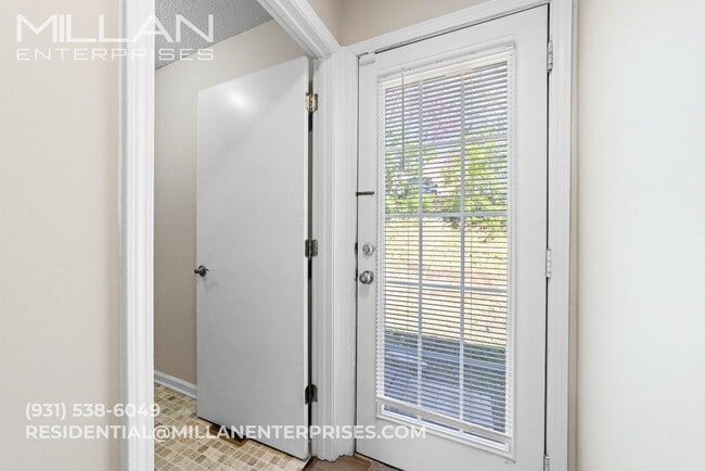 Building Photo - 123 Union St