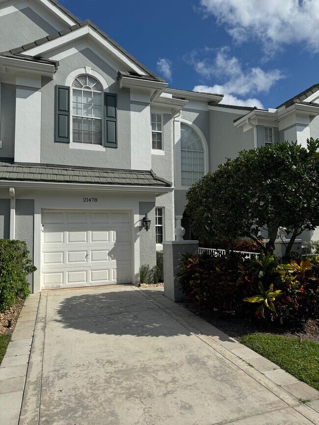 Welcome Home! - 21478 Saint Andrews Grand Cir
