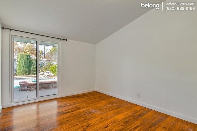 Building Photo - 6513 Corbin Ave