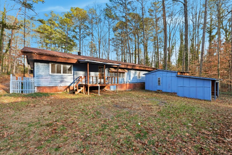 Building Photo - 3831 King Dr