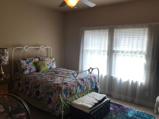 Building Photo - 2725 Northridge Pkwy