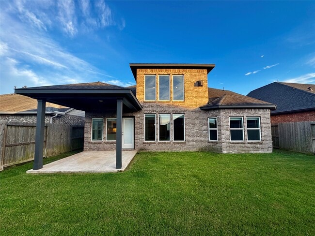 Building Photo - 28622 Monarch Cliffs Dr