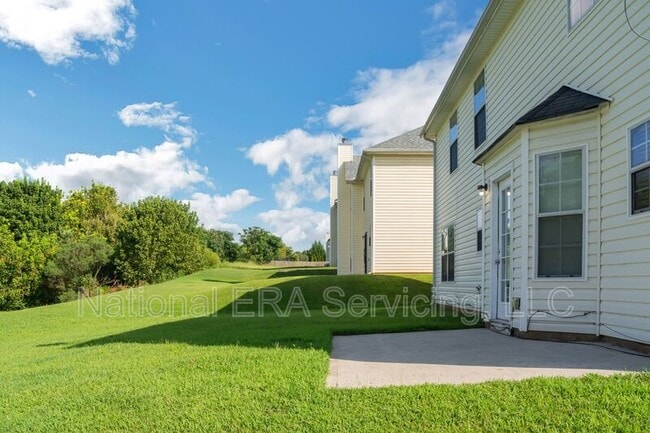 Building Photo - 45 Timberlake Terrace