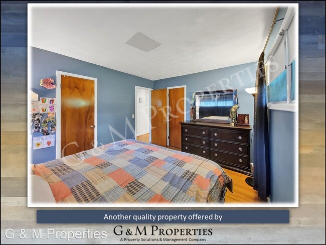 Building Photo - 3 br, 2 bath House - 1087 Westside Dr.