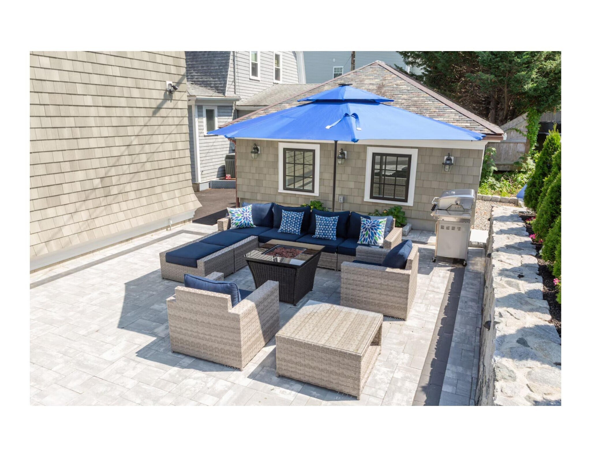 Building Photo - 153 Bayside Rd