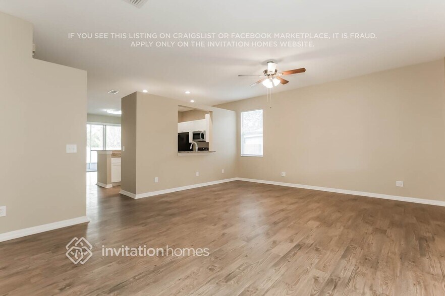 Building Photo - 3015 Summer Cruise Dr