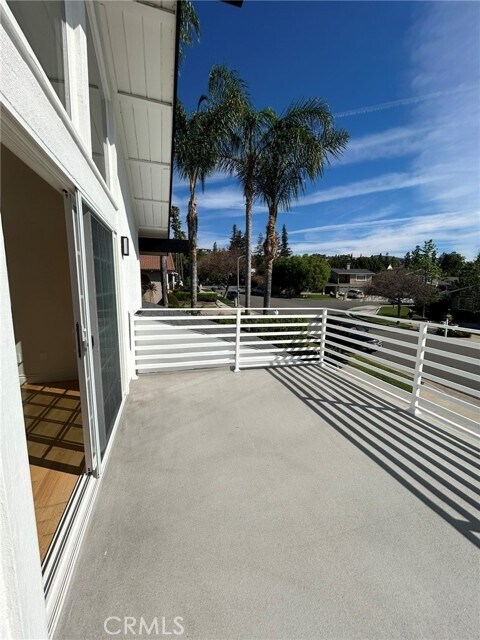 Building Photo - 1734 N Yurok St