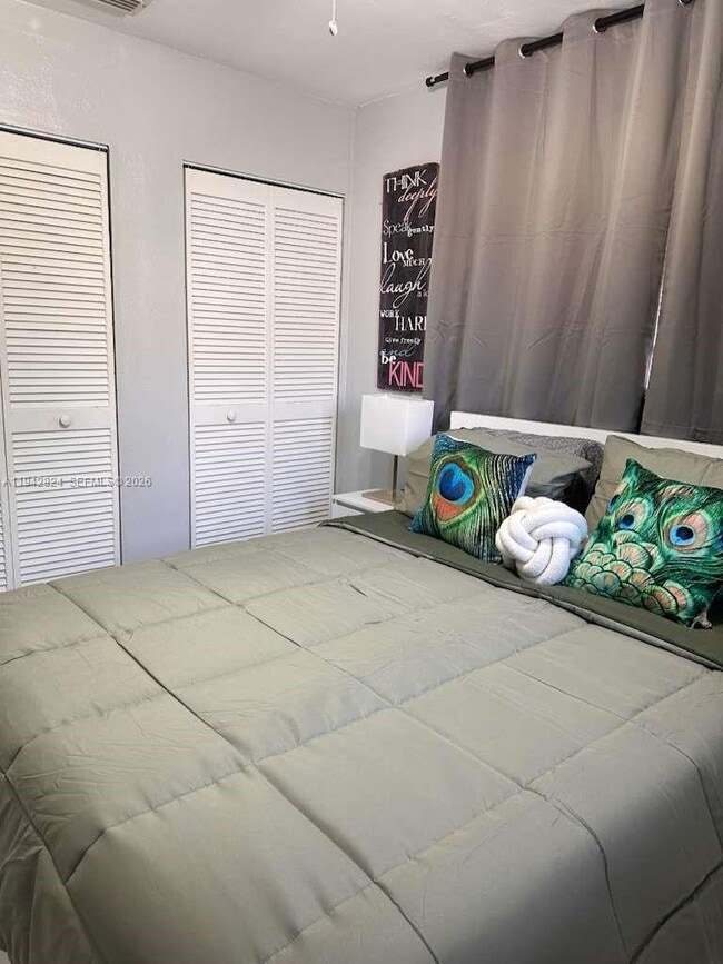 Building Photo - 20600 SW 116th Rd