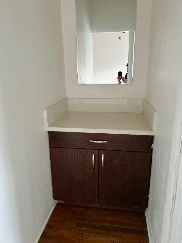 Building Photo - 1845 N Gramercy Pl