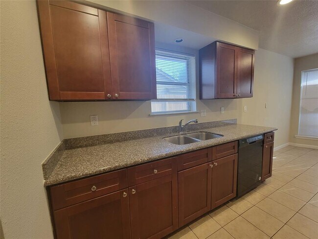 Building Photo - 16022 Blackhawk Blvd