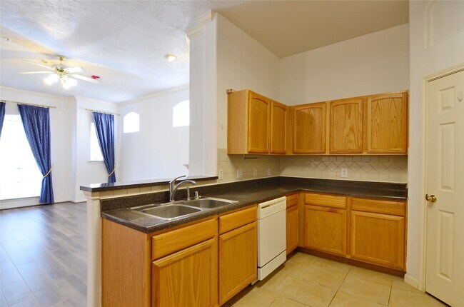 Building Photo - 2710 Grants Lake Blvd