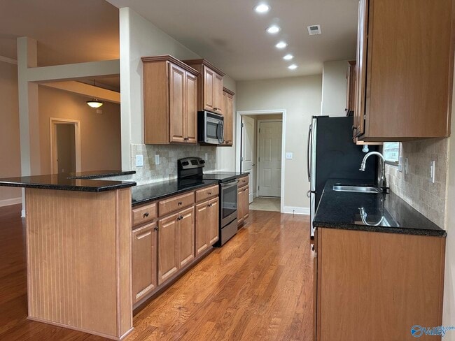 Building Photo - 483 E Mossyleaf Dr SW
