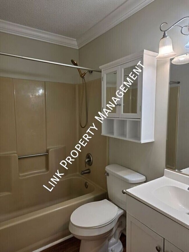 Building Photo - 5364 Haisten Ct