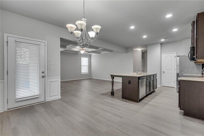 Building Photo - 5288 Cactus Cove Ln
