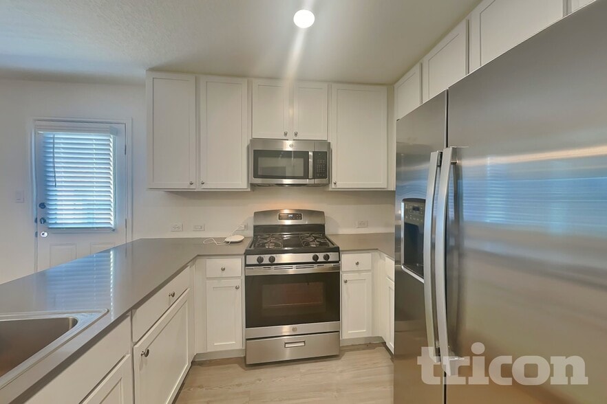 Building Photo - 2513 Sweet Olive