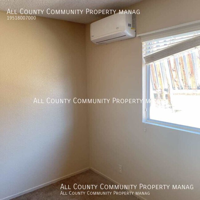 Building Photo - 73856 Sunnyvale Dr