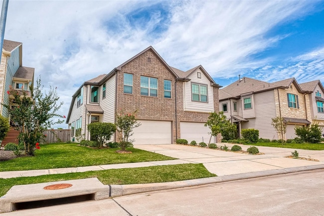 Building Photo - Beautiful Move-In Ready Home in Missouri City