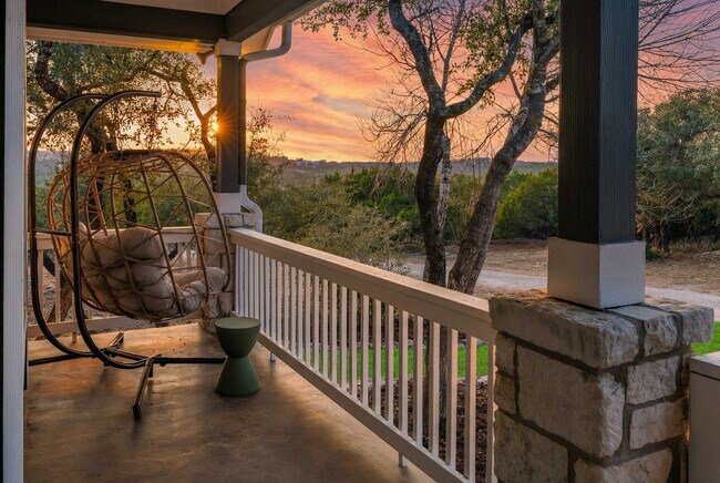 Building Photo - 13420 Trail Driver St