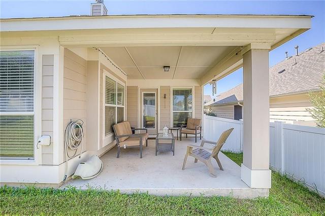 Building Photo - 5009 Holliday Dr