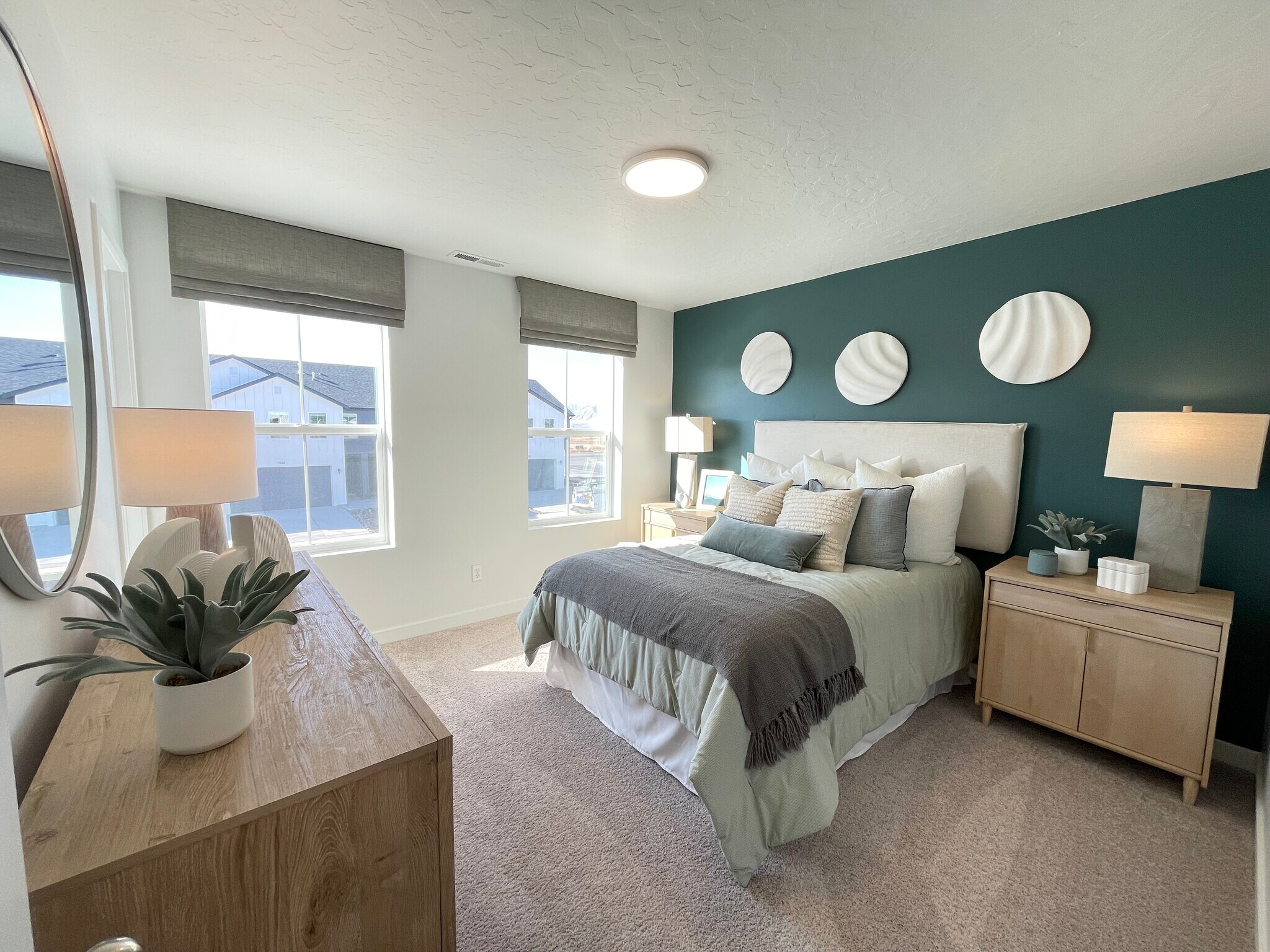 Building Photo - 1566 N Summer Spgs Cv