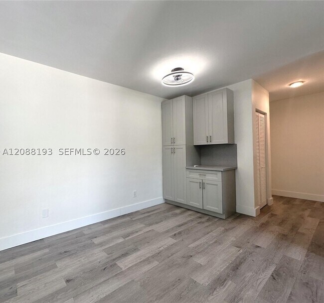 Building Photo - 2115 NW 185th St