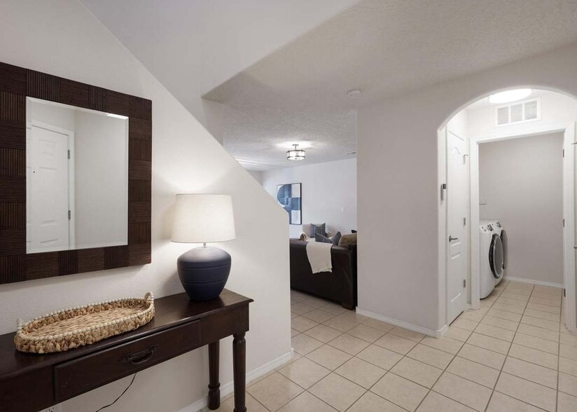 Foyer (LR in center, Laundry on right of picture) - 10824 Arguello Trl NE