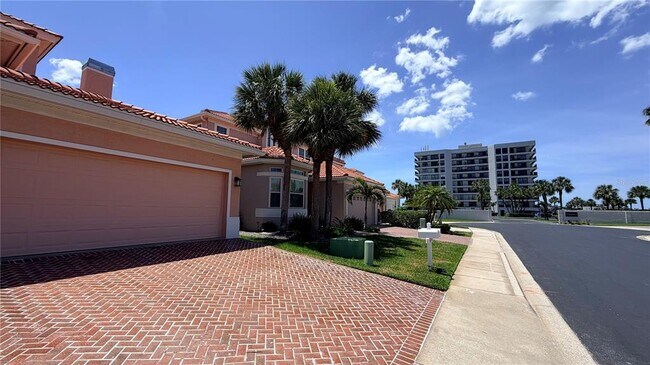 Building Photo - 218 Sand Key Estates Dr