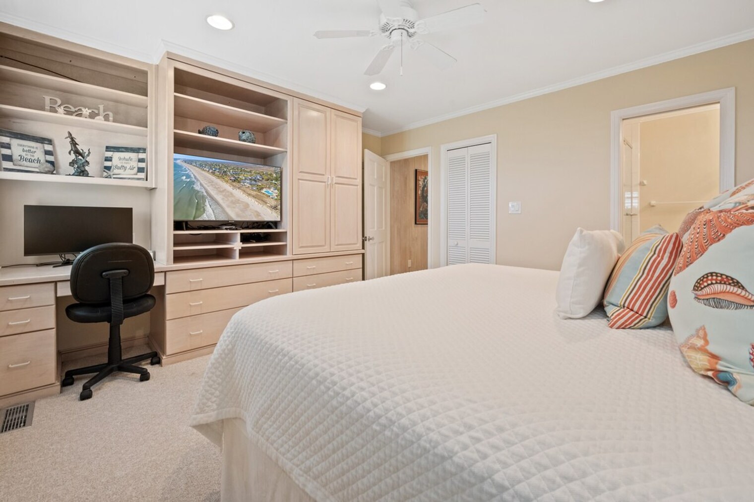 Building Photo - 275 Debordieu Blvd