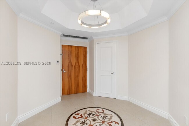 Building Photo - 21150 Point LPH 2902