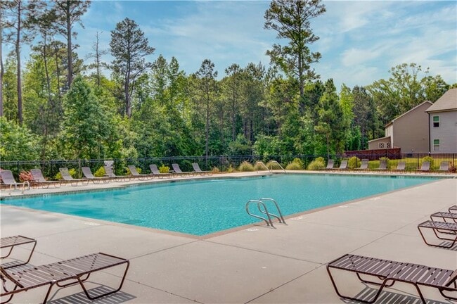 Building Photo - 404 Henson Farm Dr