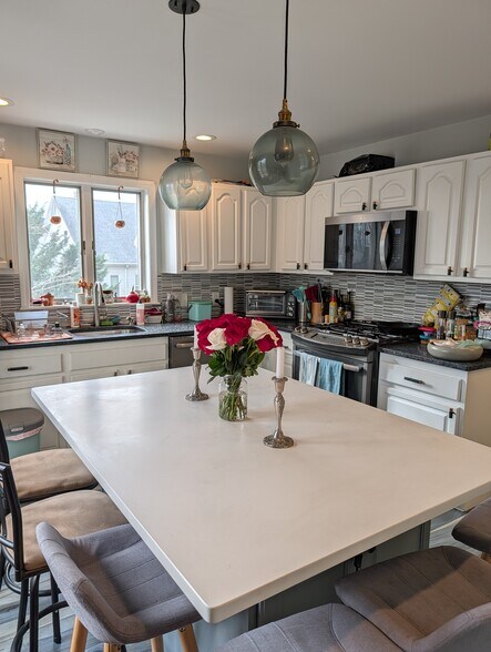 Building Photo - 40 Columbus Ave