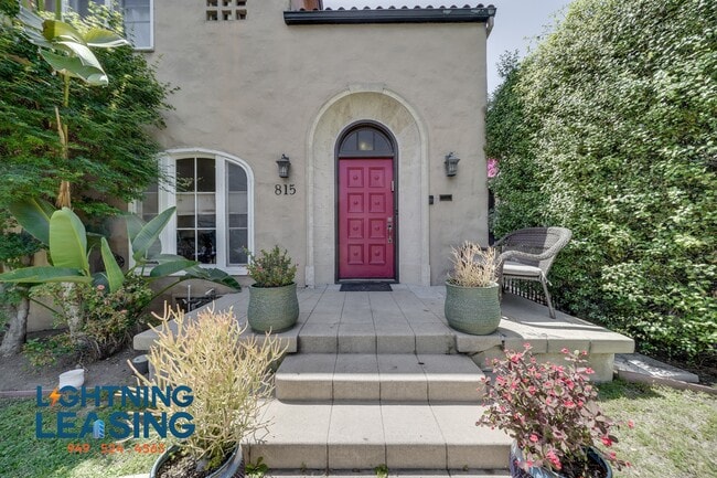 Building Photo - 815 S Highland-1B