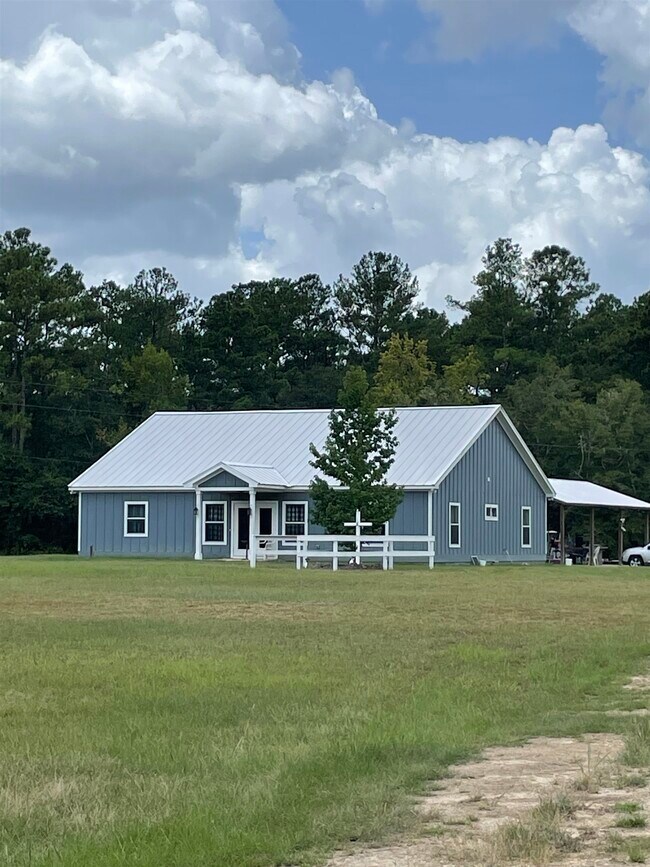Building Photo - 160 Chason Rd