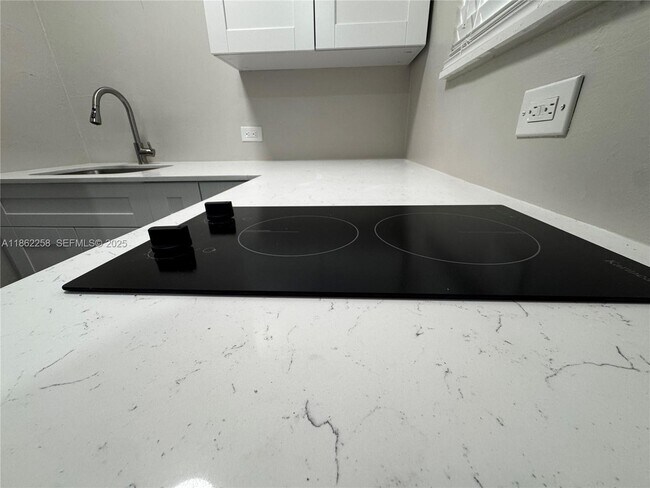 Building Photo - 2377 NW 35th St