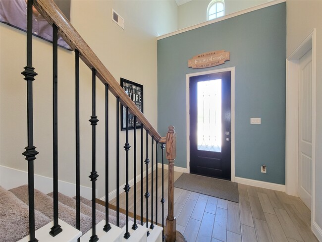 Building Photo - 18727 Evanhale Bend Dr