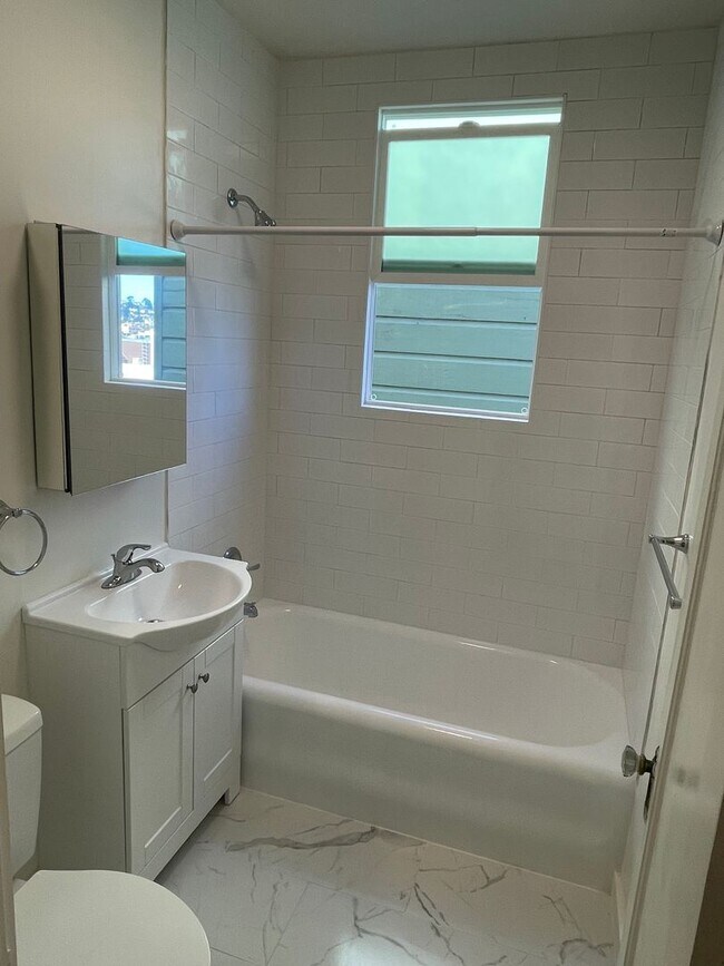 Building Photo - 2300 22nd Ave