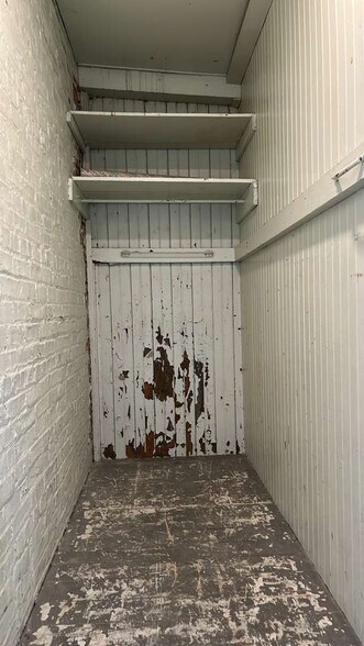 Building Photo - 2311 S Central Ave