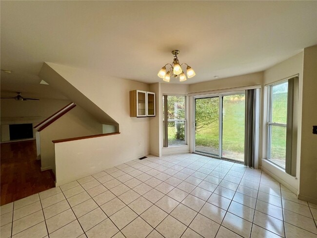 Building Photo - 188 Birchwood Trail Dr