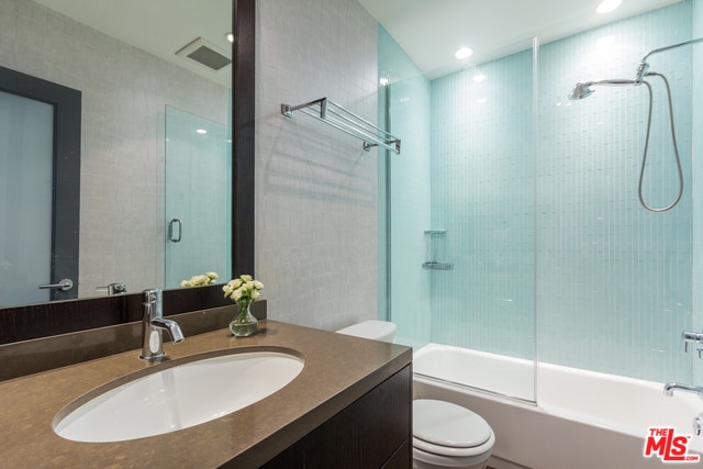 Building Photo - 141 S Clark Dr