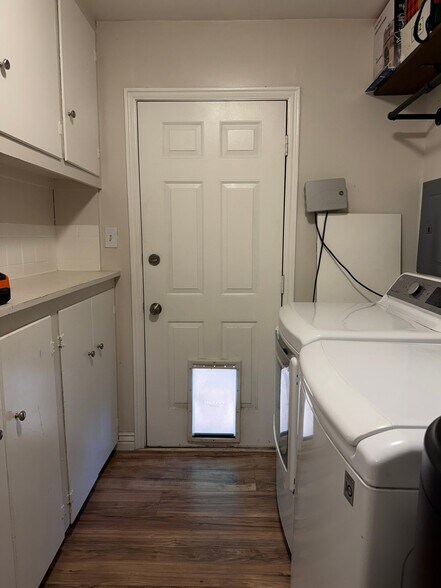 Building Photo - 1054 N 500 W